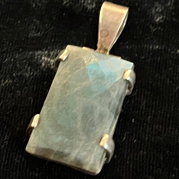 Vintage Rectangular Labradorite Hinged Sterling Silver Pendant - 10g - VG / EUC - Picture 5 of 14